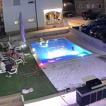 Elia Apartment Vir Ngoại thất bức ảnh